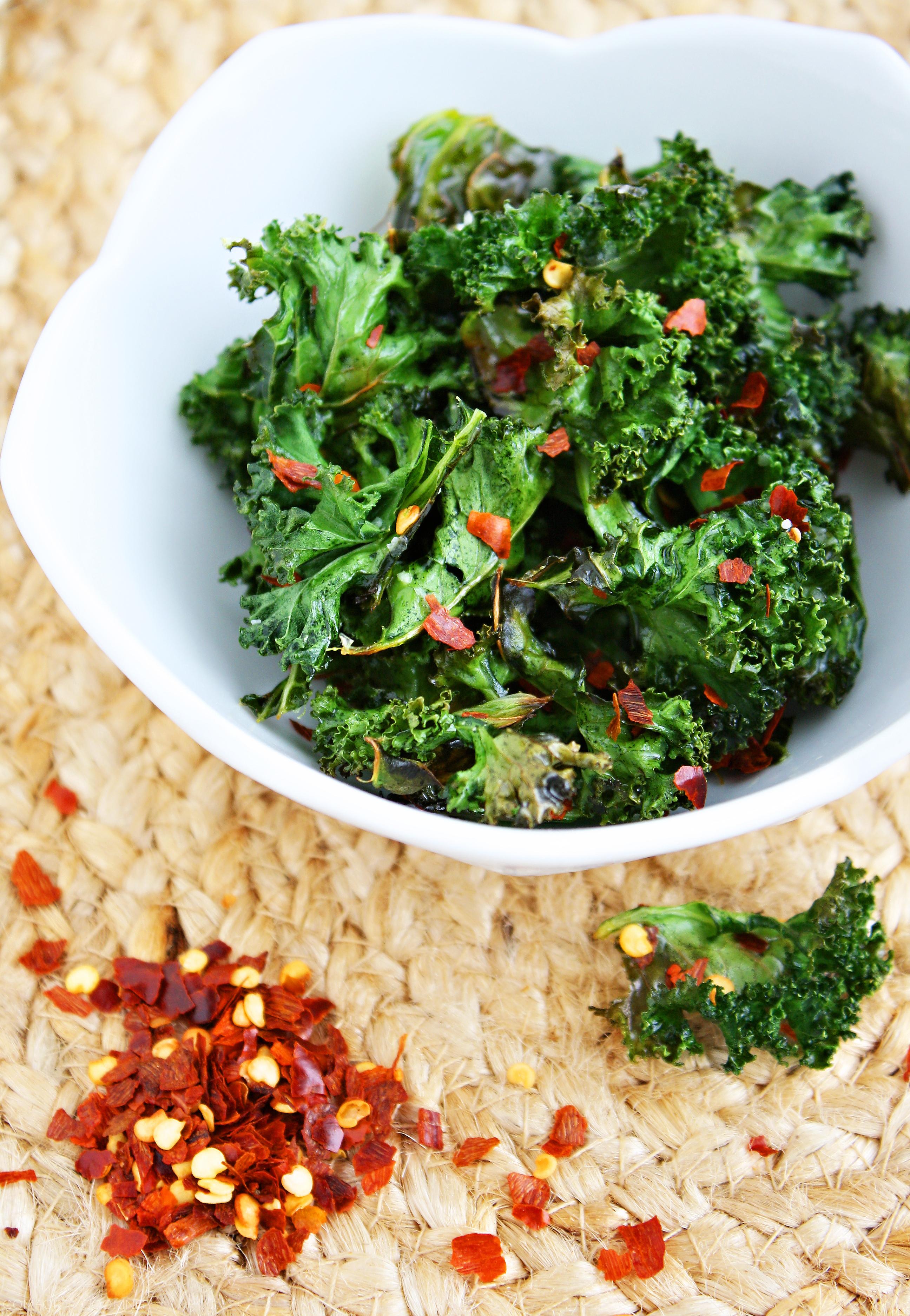 Spicy Baked Kale Chips – The Comfort of Cooking