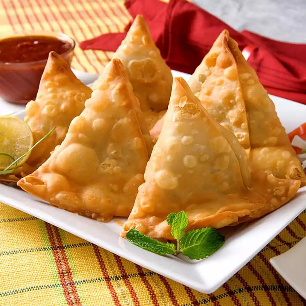 Aloo Samosa Recipe - Cook with Nabeela